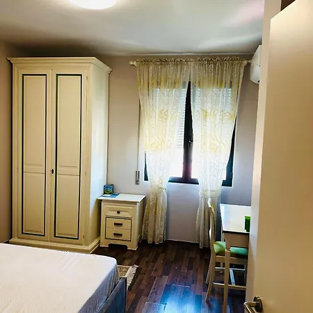 Fleeville 2 Apartman Tirana